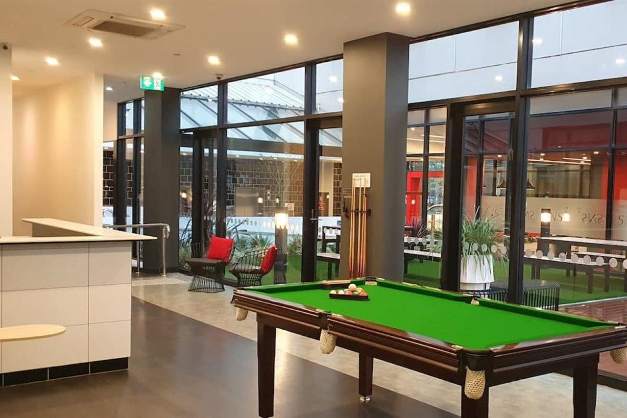 Essence Hotel Carlton Melburne Exterior foto