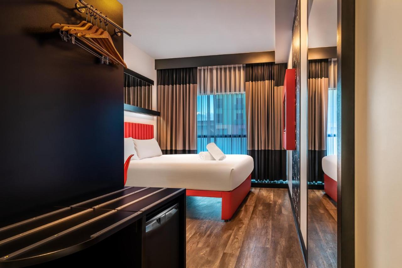 Essence Hotel Carlton Melburne Exterior foto